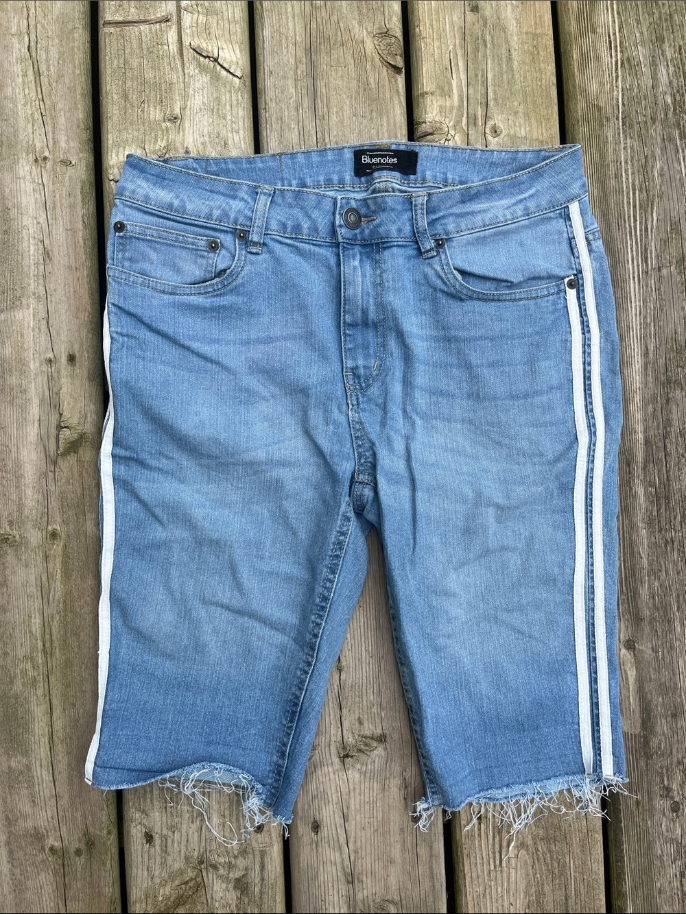 Bluenotes Light Blue Denim Cut-Off Shorts with White Side Stripes Size 33